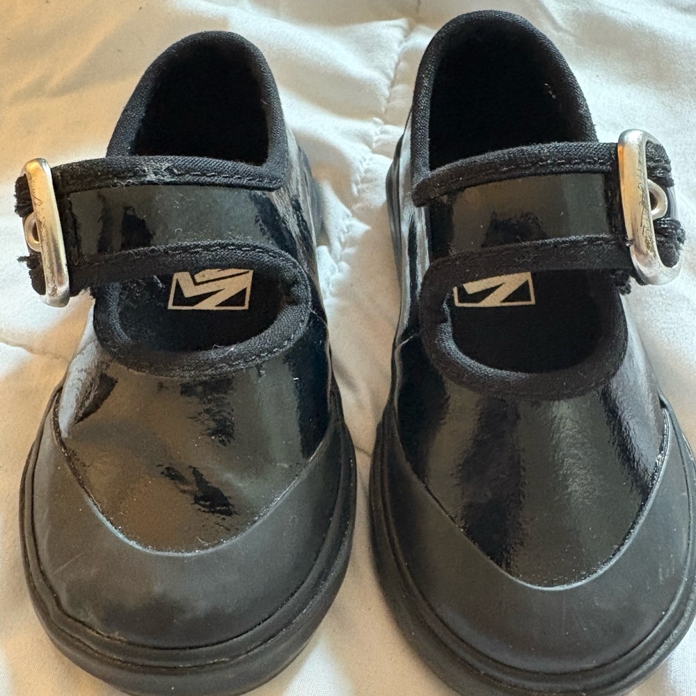 Vans Mary Jane’s size 5.5c